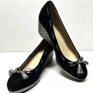 Lauren by Ralph Lauren wedge ballets shoes in size 9.5 B